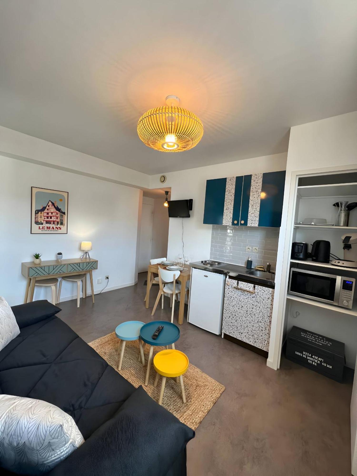 L'Univers - Wifi - Tram - Reve Au Mans Apartment Льо Ман Екстериор снимка